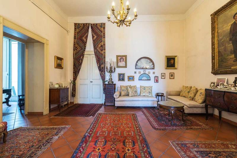 Bellezze delle case d'epoca in vendita a Milano