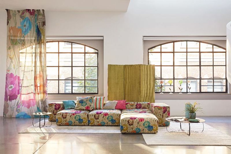 Scegli il colore del divano in base allo stile d'arredo 