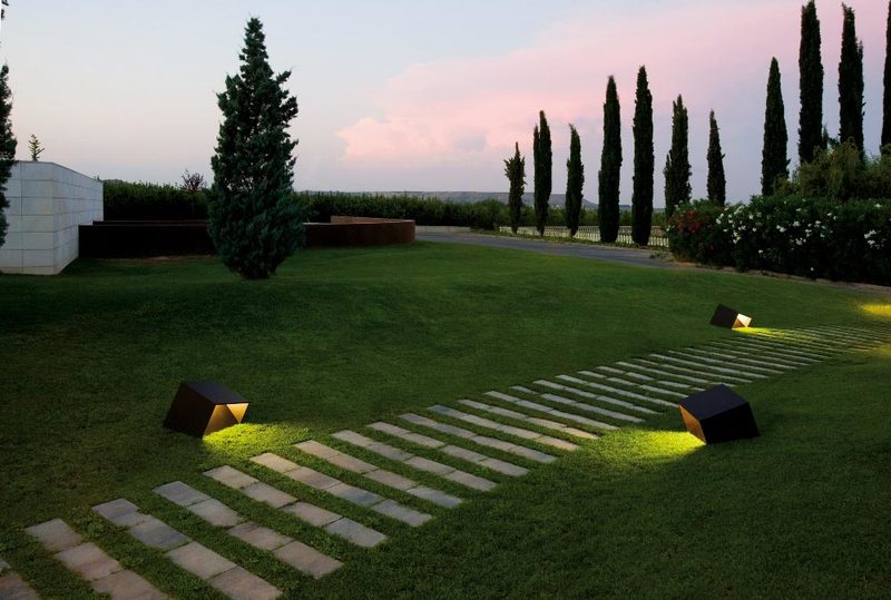 Illuminazione di design per giardino