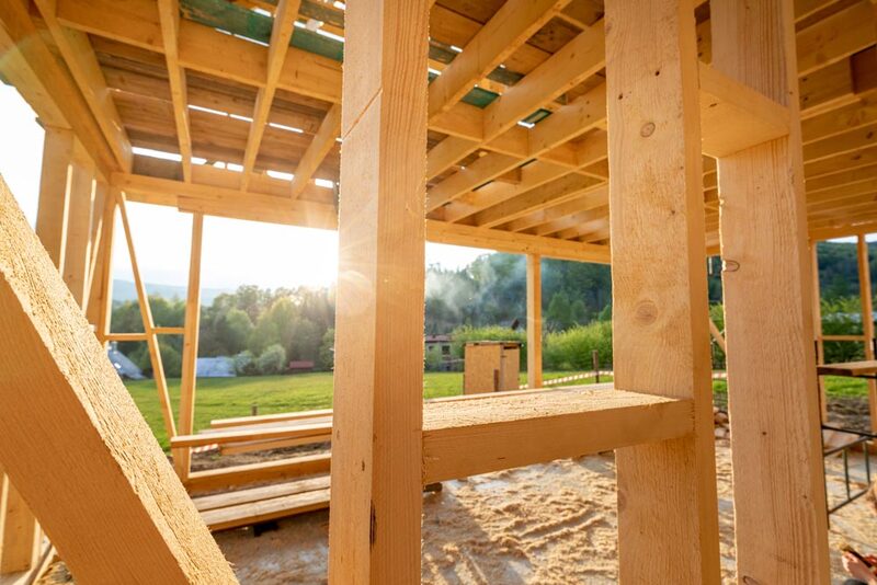 Costruire una casa in legno su un terreno agricolo